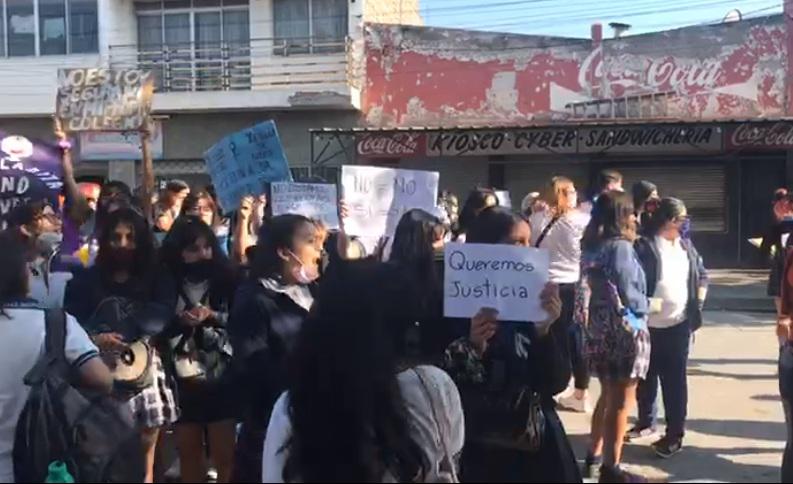 protesta colegio abuso