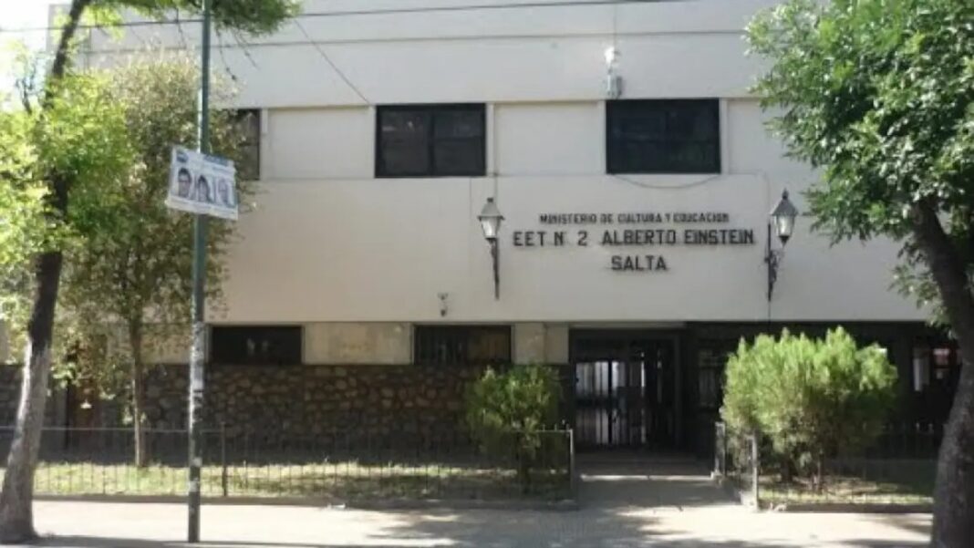 Escuela Técnica N°2 Alberto Einstein