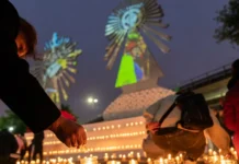 Milagro en Salta | Más de 2500 velas iluminaron la Rotonda del Peregrino